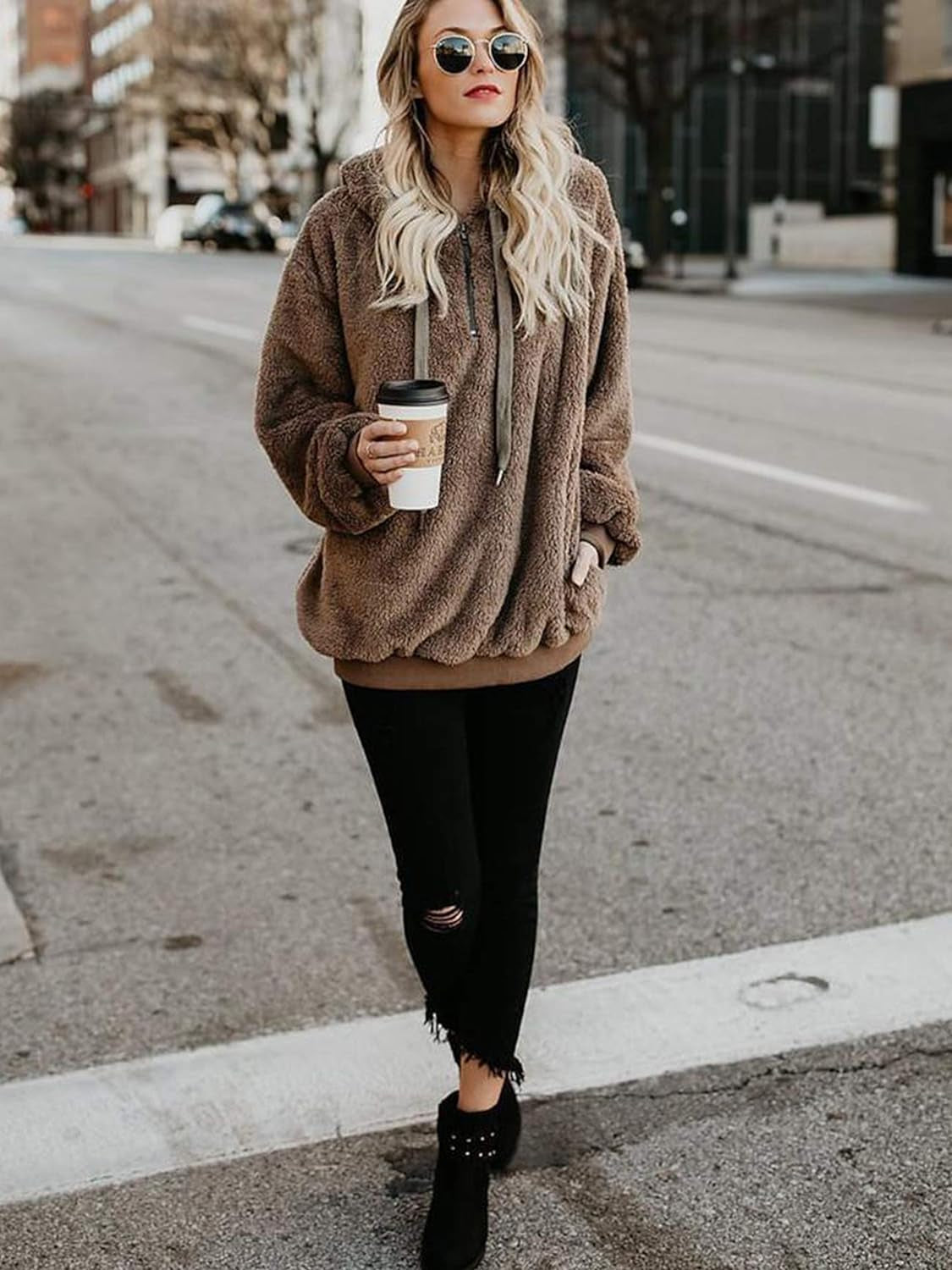 Womens Athletic Fuzzy Hoodies Sherpa Pullover Hoodie for Women Zip Oversized Plush Hoodie with Pockets