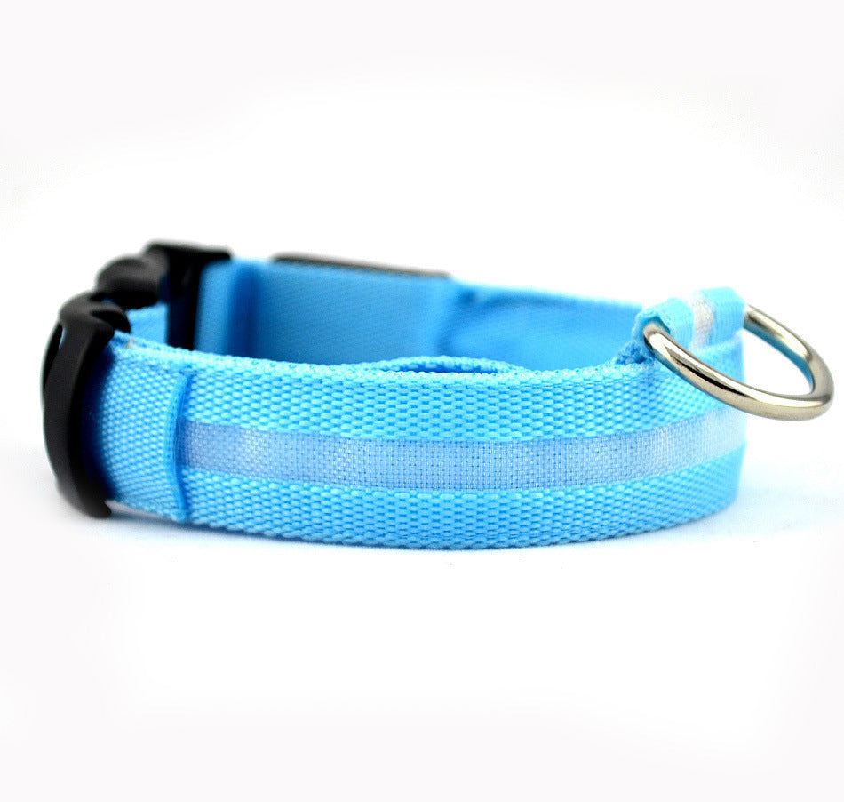 LED Dog Collar in blue - Adjustable and Waterproof for Night Safety”